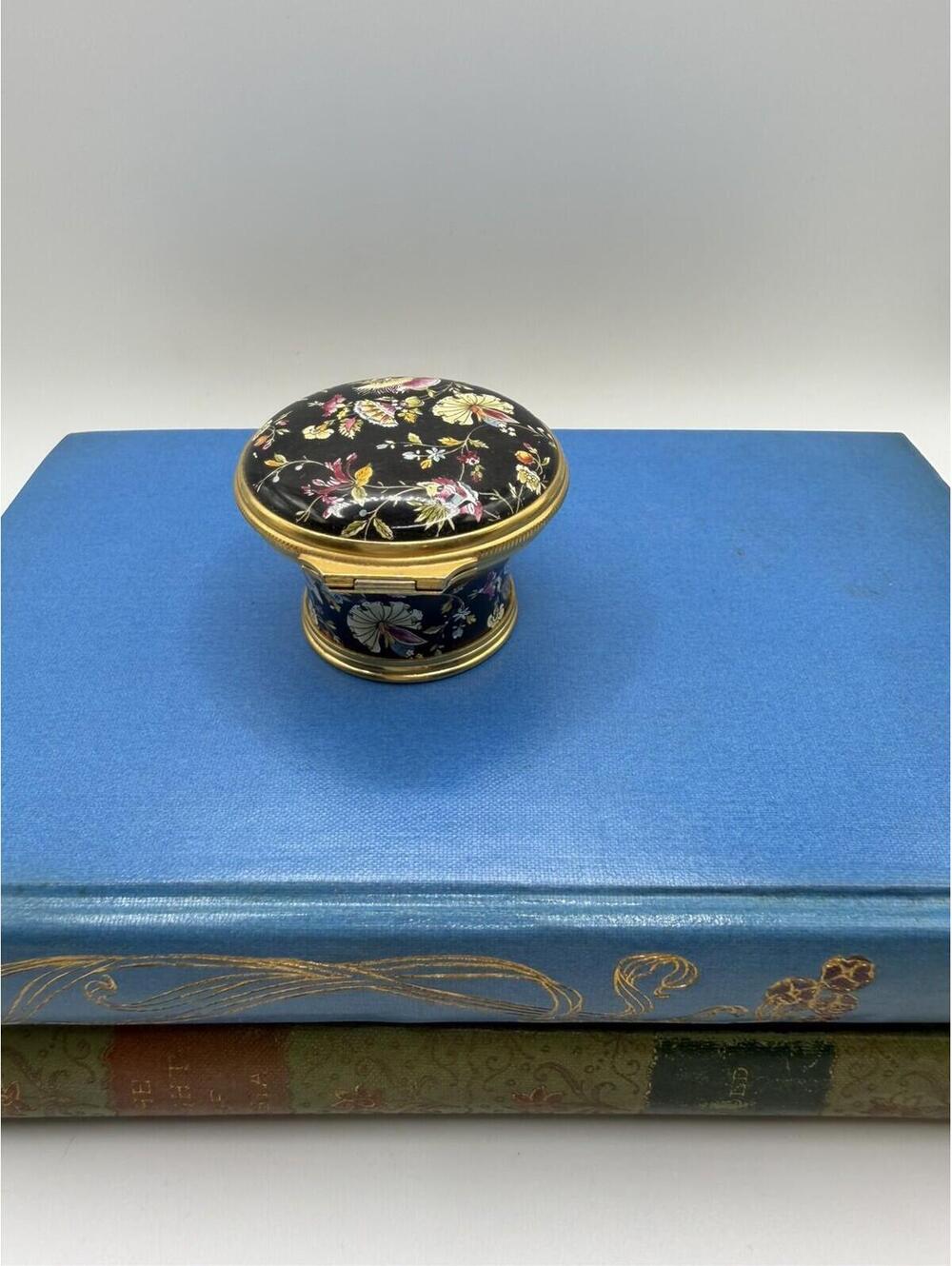Vtg Halcyon Days Enamels Trinket Box Fantasy Flowers Excellent Fast Shipping ￼